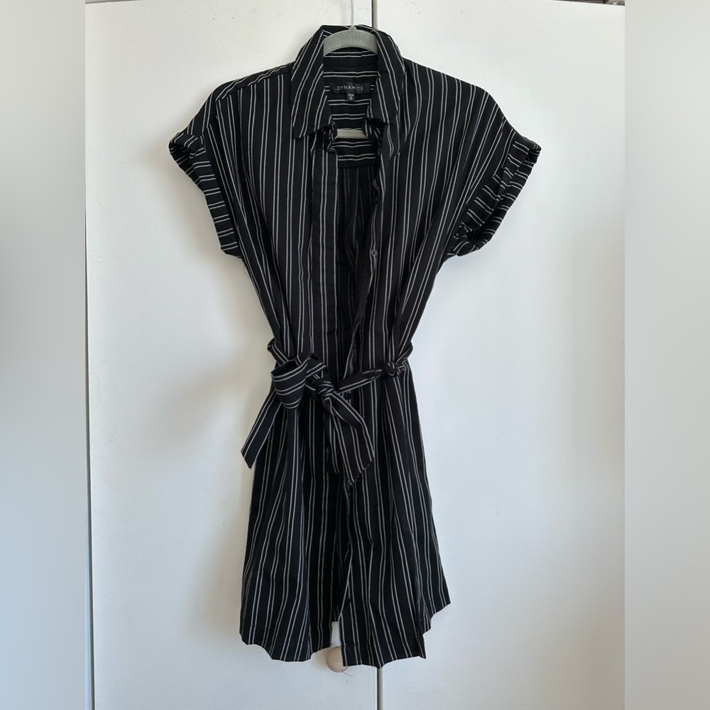 Stripe dress from dynamite (black)